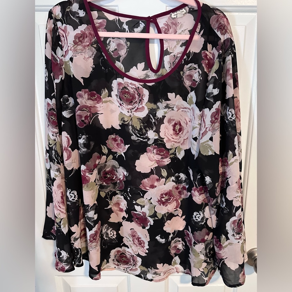 Eyeshadow Black and Pink Floral Blouse